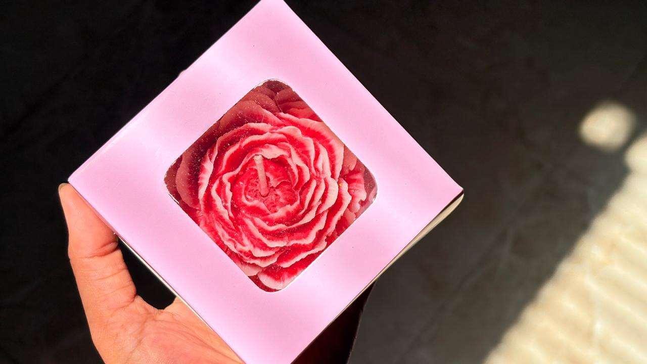 Peony Rose Candle - Image 2